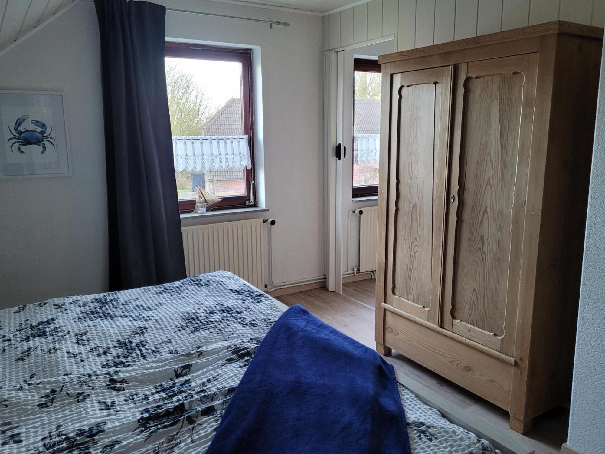 Wohnung Mit Wintergarten Wittmund Exterior photo